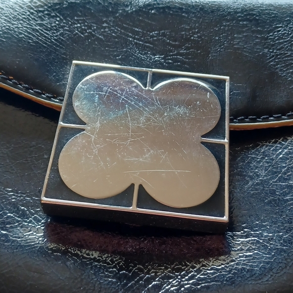 Vintage late 90s Liz Claiborne black patent clover design clutch wristlet - Picture 2 of 11